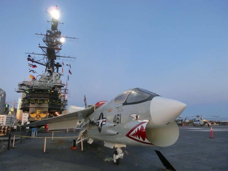 San Diego – hangarskibe og Top Gun