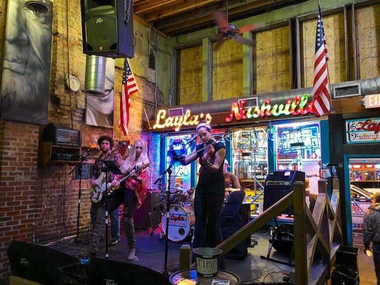 Nashville – festlig og farverig