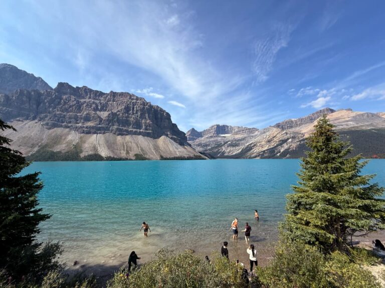 Bow Lake på Icefields Parkway i Banff National Park